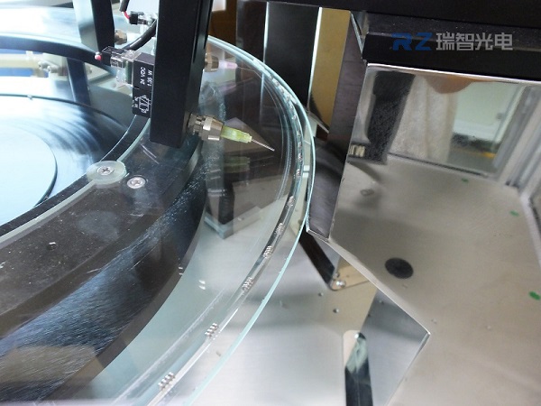 ccd視覺檢測設(shè)備利用機器視覺技術(shù)對產(chǎn)品外觀質(zhì)量檢測設(shè)計