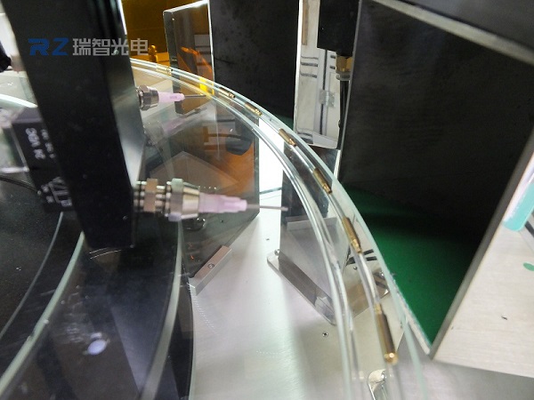 自動視覺檢測設(shè)備